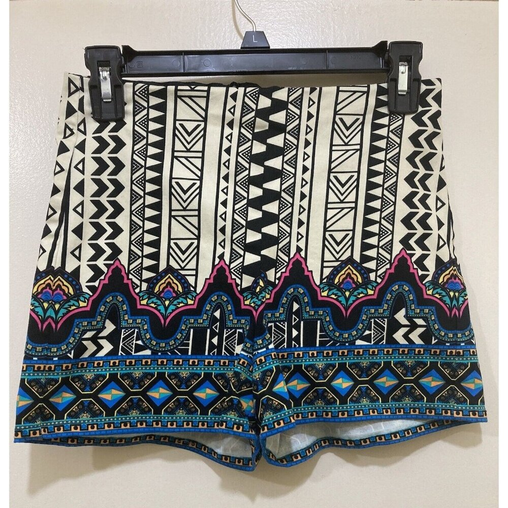 Flying Tomatoes Shorts Women's Size Small Back Zip MultiColor Aztec Artsy Design